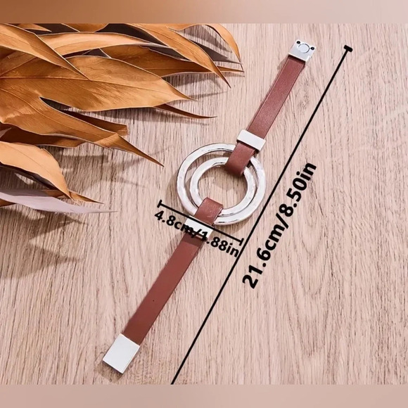 Oversized Bohemian double circle bracelet PU leather magnetic clip larger wrist - Picture 4 of 5
